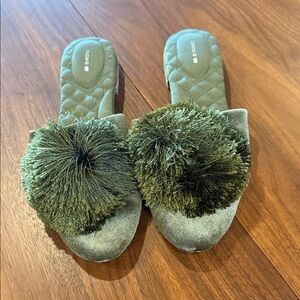Birdies Olive Pom-Pom flats
